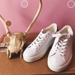 NINE WEST | chic sneakers